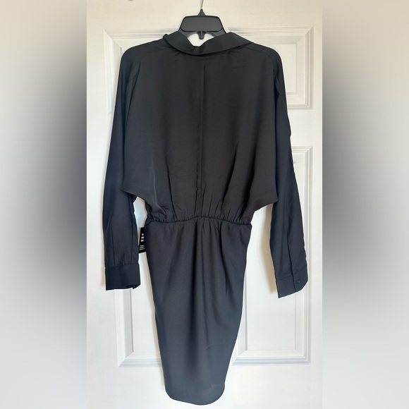 ExpressBack Collared Dress - Picture 3 of 3